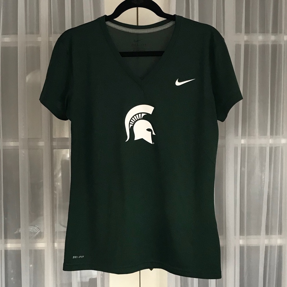 Nike • Michigan State Spartans V-Neck (Dri Fit)